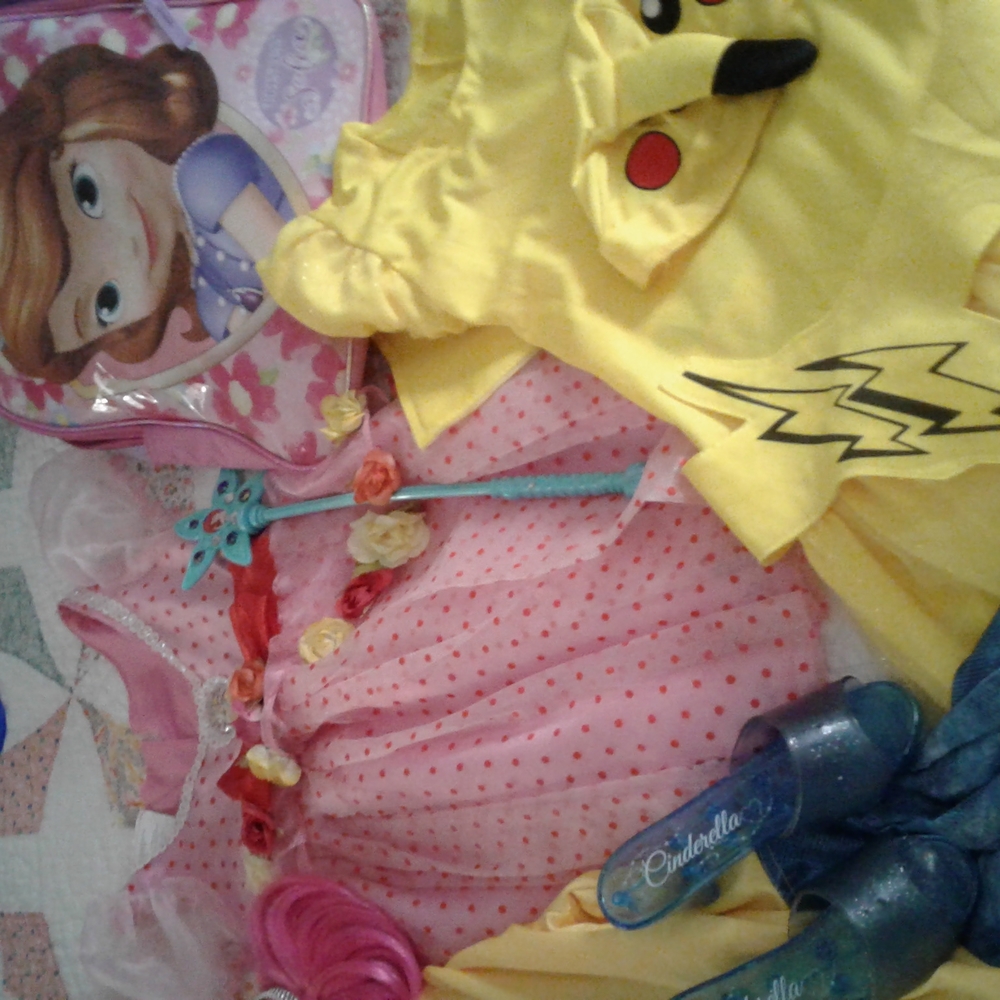 Princess Sofia backpack and 3 Dress Up Outfits